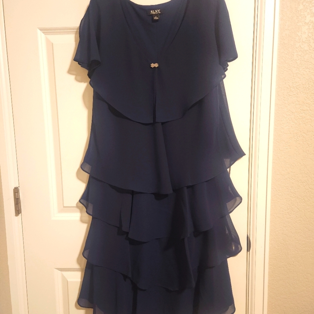SLNY Dress